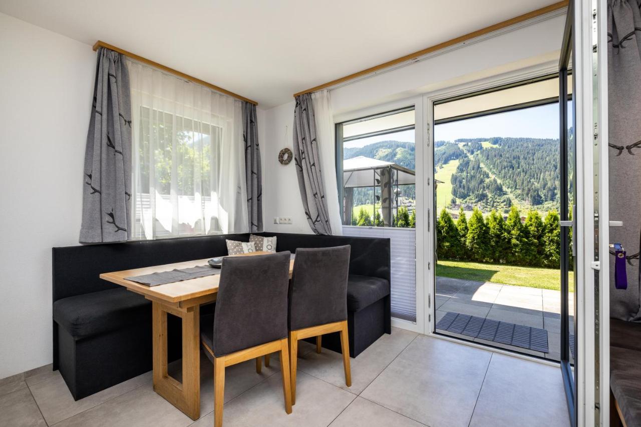 Fischis Alpen Appartements Flachau Eksteriør bilde